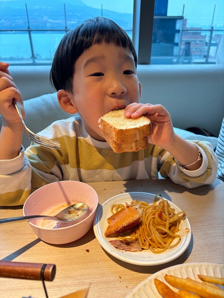 [我的2個小情人]  終於如願過到生日了 2024.01