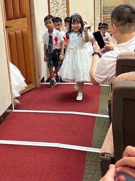 [我的2個小情人] 2024.07 蹦幼稚園畢業了