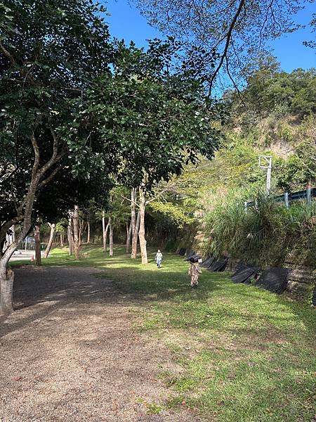 [81露]。三灣水漾森林。 好大的公園喔 9Y7M7D 6Y