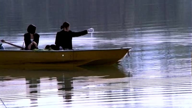 The.Trap.1997.XviD.AC3.CD2-WAF.avi_20130907_222032.640.jpg