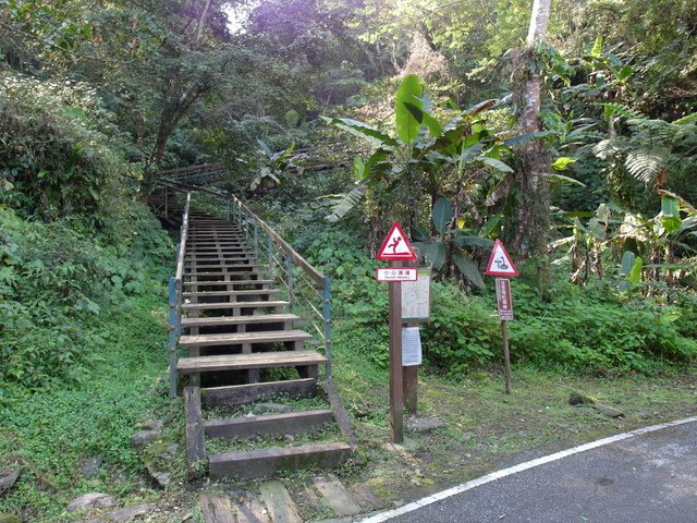 鯉魚山步道 (177).JPG