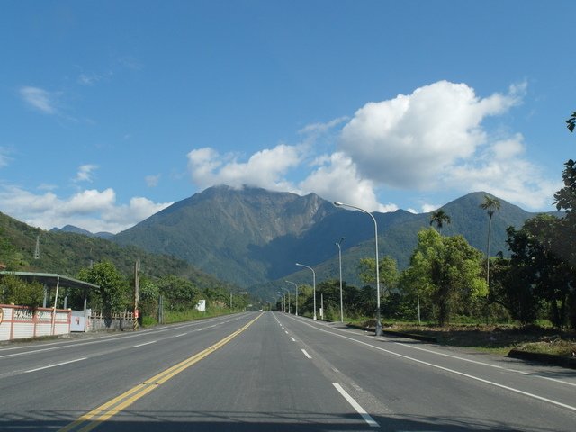 鯉魚山步道 (195).JPG