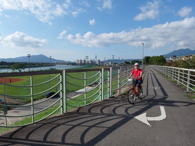 基隆河自行車道 (9).JPG