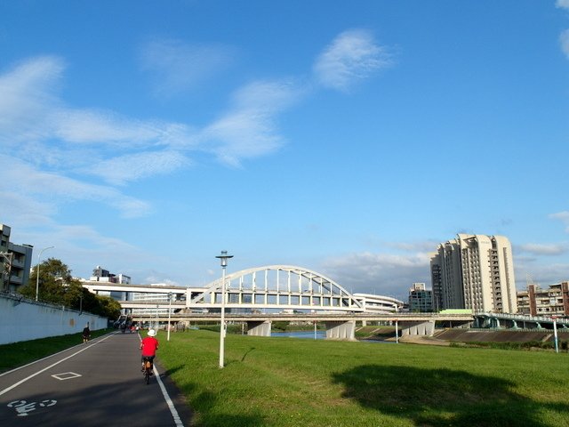 基隆河自行車道 (58).JPG