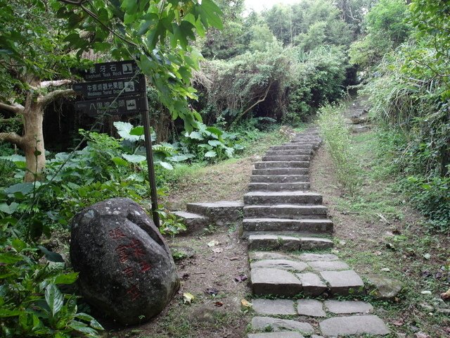 牛埔寮步道 (141).JPG