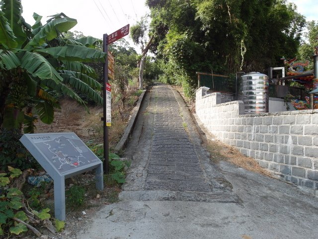 福隆山步道 (4).JPG