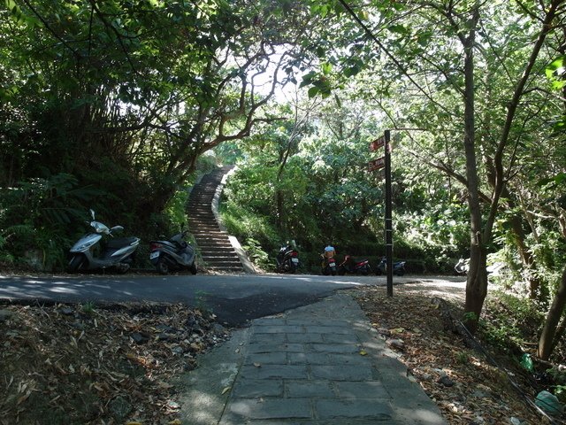 福隆山步道 (50).JPG