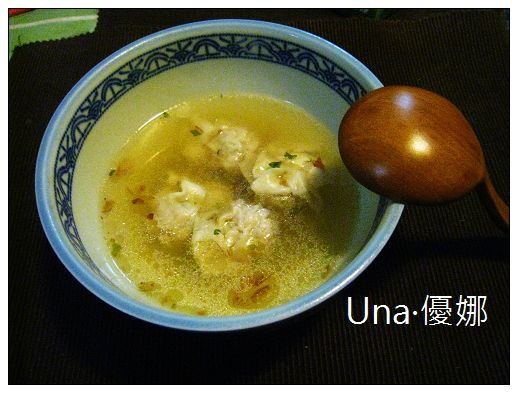 8微波桂冠冷凍雲吞湯.jpg