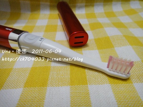 panasonic 音波震動電動牙刷3.JPG