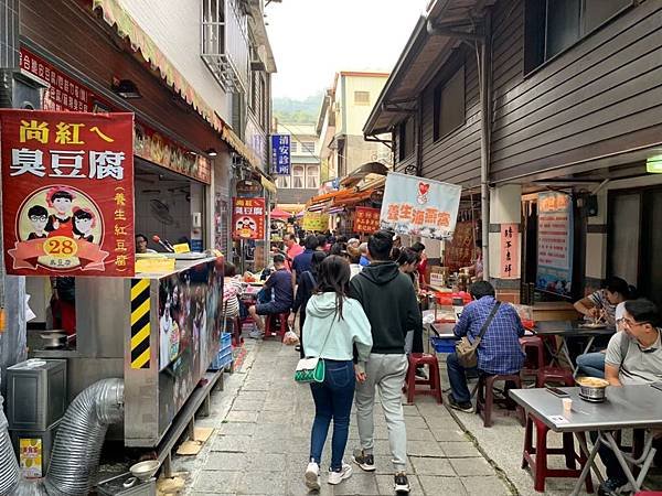 111.10.23柿外桃源之旅～清安豆腐街．雪山坑秘境．採摘