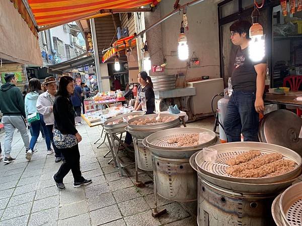 111.10.23柿外桃源之旅～清安豆腐街．雪山坑秘境．採摘