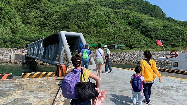 LINE_ALBUM_龜山島賞鯨登島_220726_61.jpg