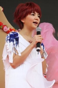 【SHERO】台北簽唱會》女王登基 搖滾後挑戰台語嘻哈