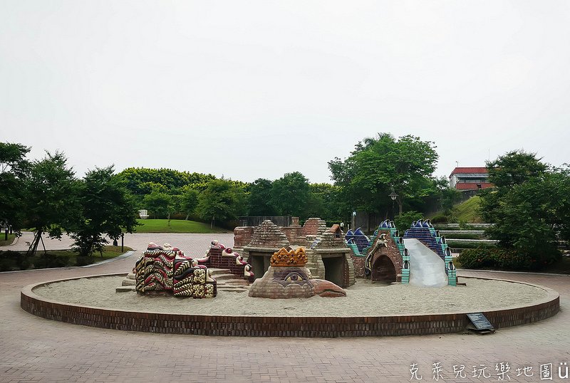 去鶯歌野餐吧 !:)
