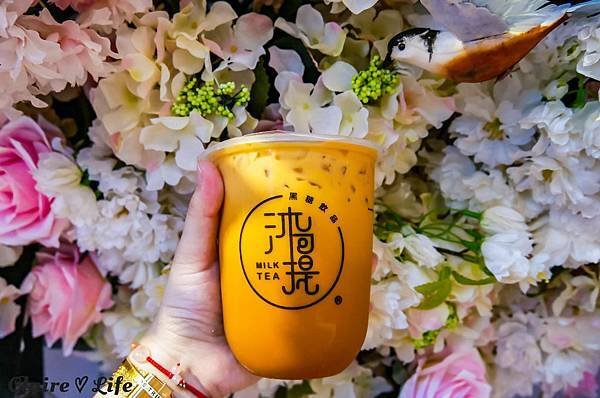 西門手搖飲沐可提 MILK TEA