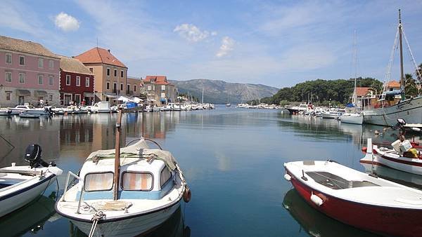 659.Stari Grad