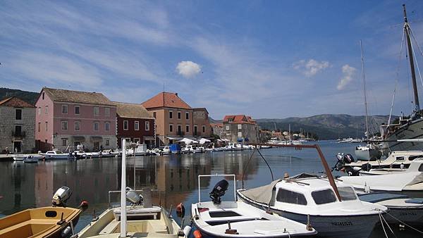 660.Stari Grad