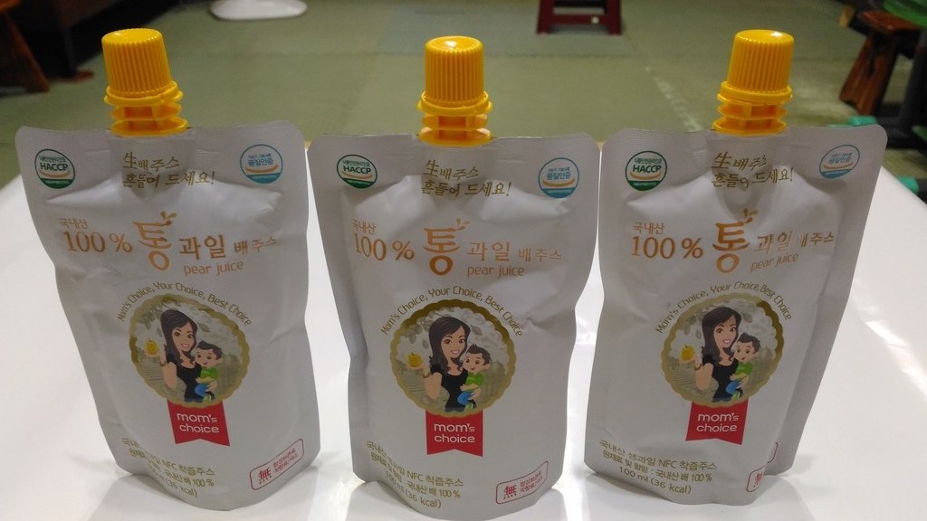P_20220713_175403.jpg - 1110713-mom&apos;s choice 水梨汁 100%韓國水梨純果汁 天然無添加的自然甜