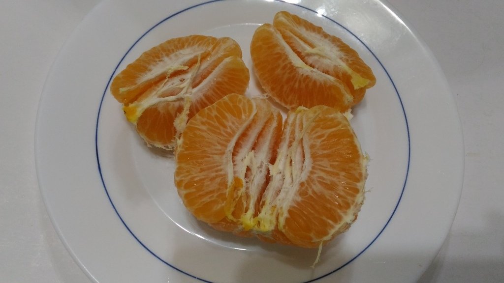 P_20211204_063715.jpg - 1101203-臺中好橘 25A八入禮盒(2KG) 包大山聯名款 友善環境及具產銷履歷之精品椪柑~