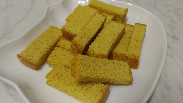 16.jpg - 1101023-微熱山丘~蜂蜜脆蛋糕~~