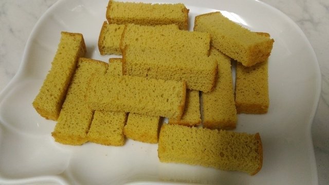 18.jpg - 1101023-微熱山丘~蜂蜜脆蛋糕~~