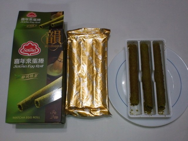 DSC06769.JPG - 1091125-喜年來10月份-經典咖啡蛋捲分享包靜岡抹茶蛋捲分享包(各一)~~