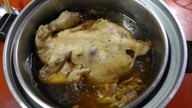 P_20201016_164609.jpg - 1091016-人蔘五穀米燉雞~