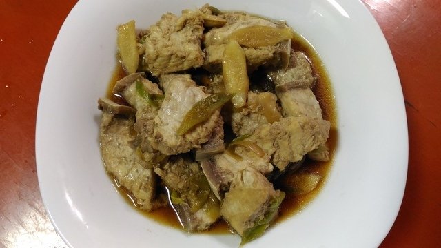 P_20201004_111939.jpg - 1091004-蒜苗醬燒鯊魚肉~