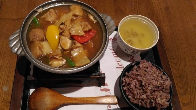 P_20200510_182706.jpg - 1090510-素食匯館~聚緣齋~