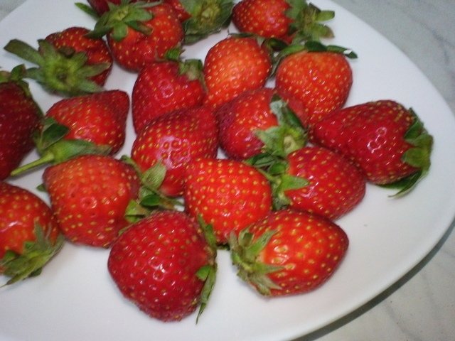 11.JPG - 1090227-蔥油餅+市場草莓~~