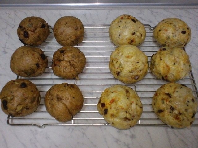 4.JPG - 1080131-全麥堅果饅頭+堅果乳酪饅頭~~