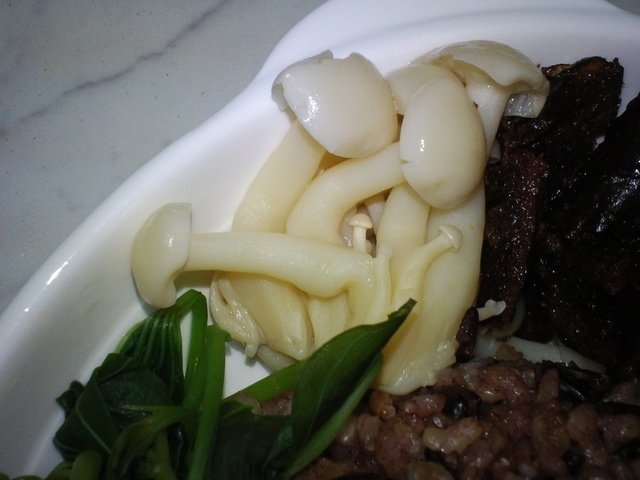 13.JPG - 1071024-綜合臘味飯~~