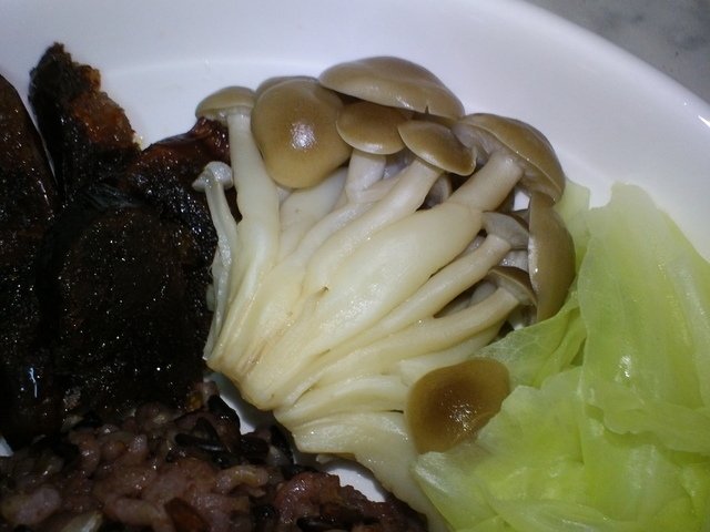 14.JPG - 1071024-綜合臘味飯~~