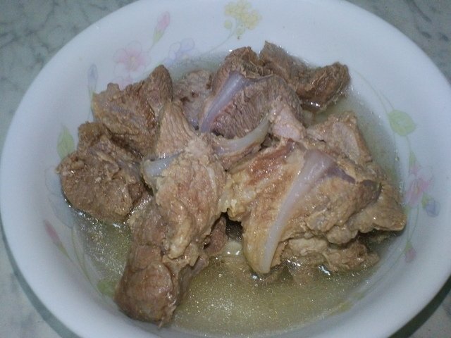 DSC04510.JPG - 1070719-清燉豬軟骨肉湯~~