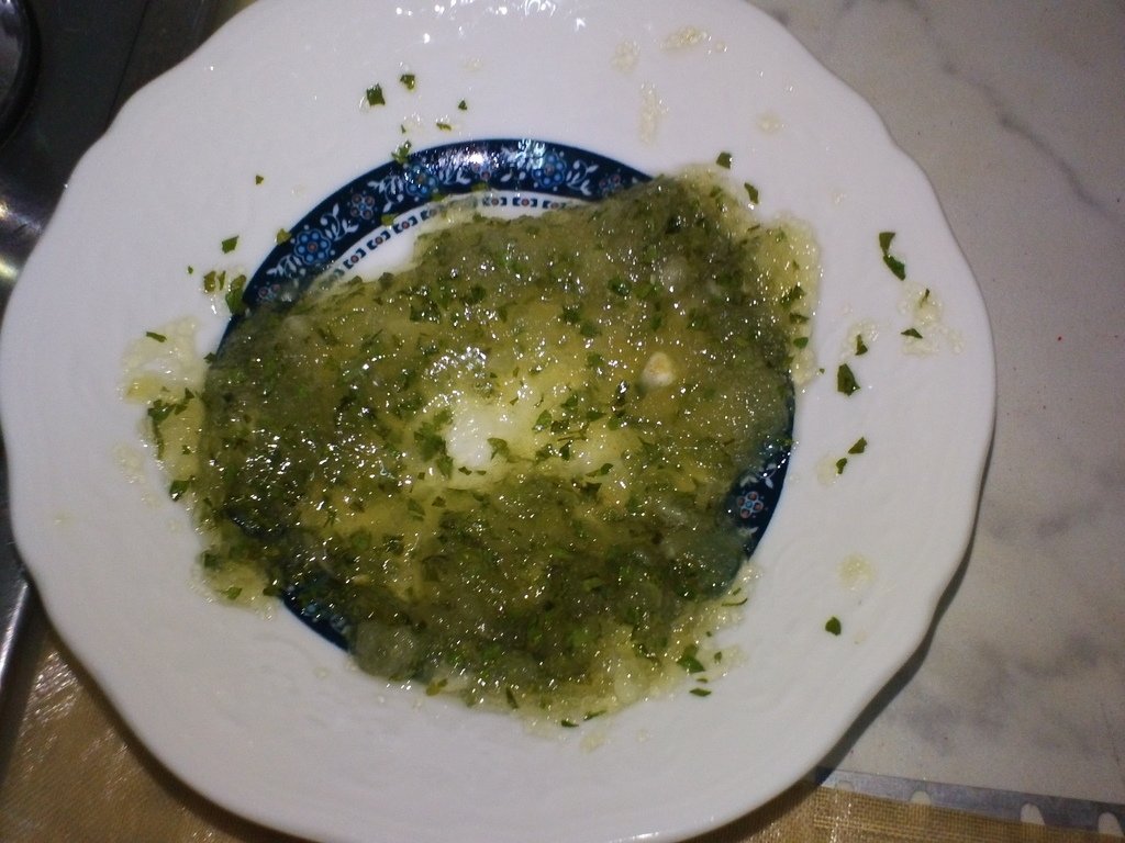 2-3.JPG - 1070425-香蒜肉鬆麵包~~