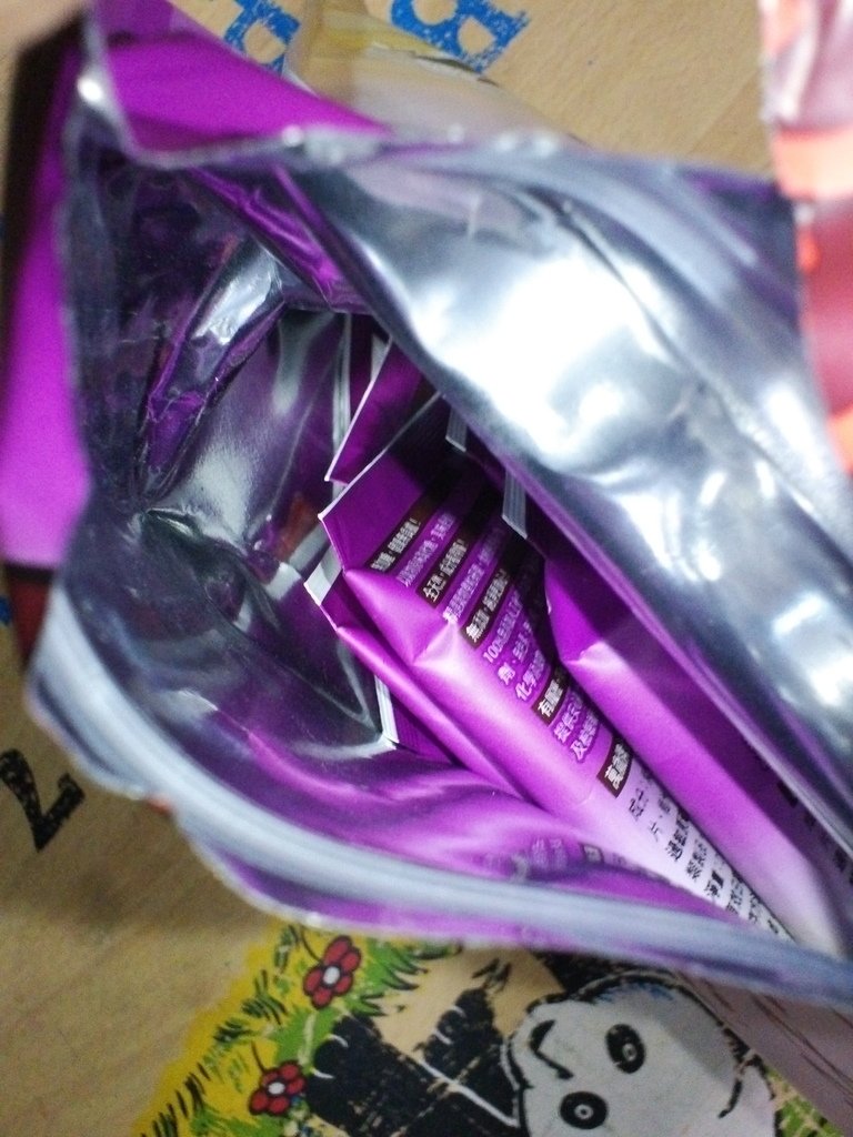 15.JPG - 1060408-聯華食品萬歲牌元氣無加糖什穀堅果飲(松子玄米+腰果紫米)^_^ ~~