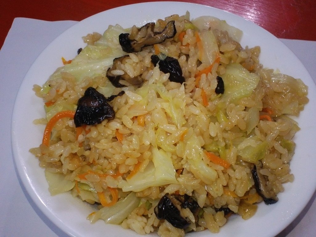 DSC03820.JPG - 1060305-素高麗菜飯~~香香^_^~~
