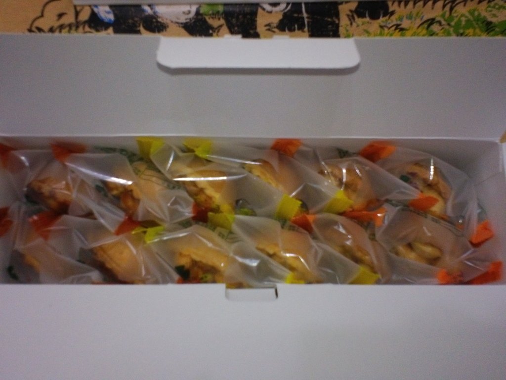 5.JPG - 1060112-名坂奇洋菓子的店(夏威夷豆塔手工餅乾)