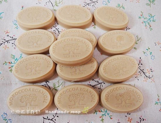 榛果嫩白洗面皂．薏仁1200g 12%2F17