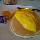 xpersso pancake with mango