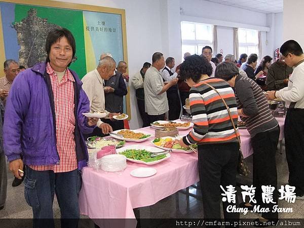 102年度雲林縣口湖鄉農民節有功人員表揚大會-會後餐敘 (8)