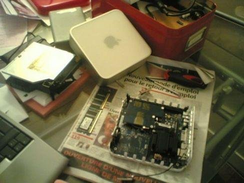 20110302-apple-to-roll-out-mac-mini2.jpg