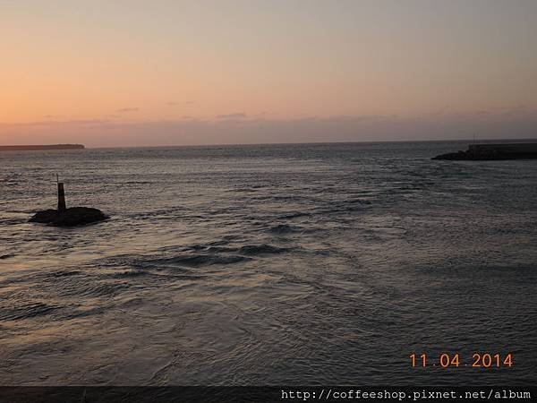 0304-024跨海大橋下滴海流十分湍急.JPG