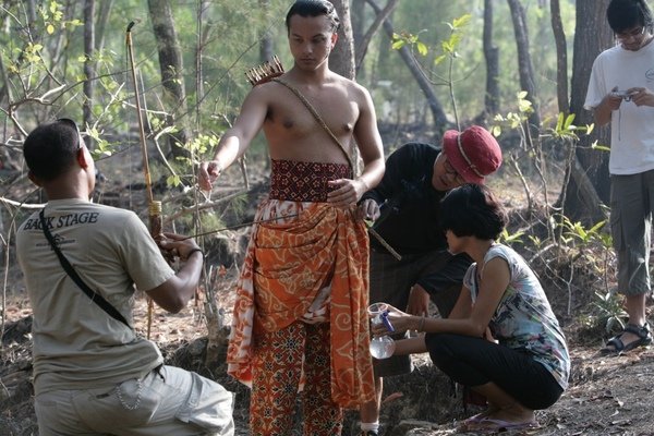 Drupadi Behind the scene.jpg