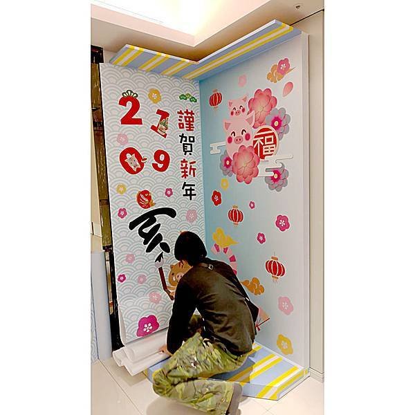 駿燁大圖輸出 海報輸出 PVC貼紙 背膠 施工0928-514321.jpg