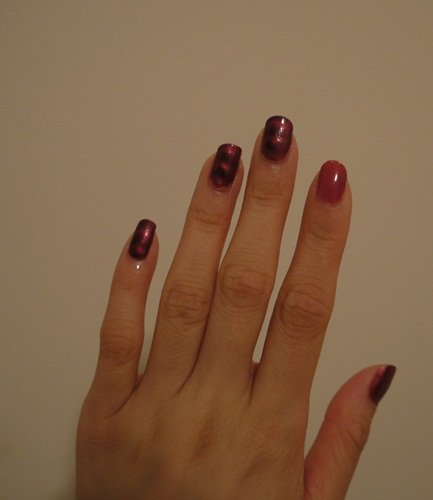 nails2.JPG