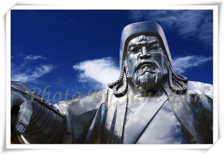 Chinggis Khaan Statue