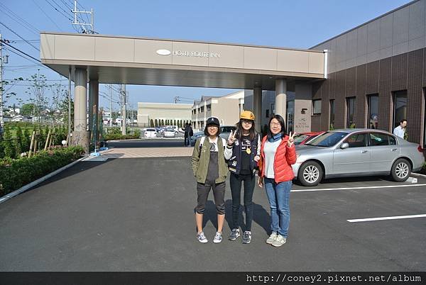1060430-08.JPG