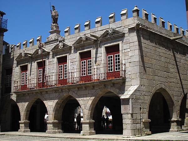 Guimaraes 6