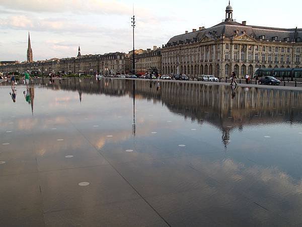 Bordeaux 10c